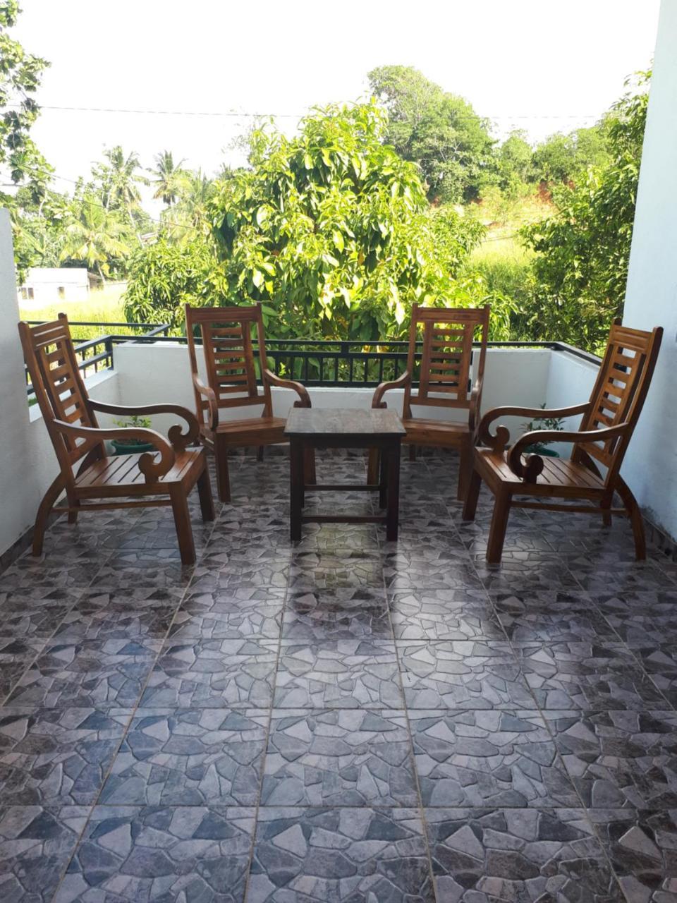 Lake View Villa Mirissa Exterior photo